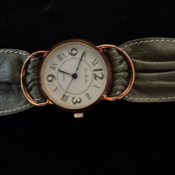 Le Montre Quartz Watch with Green Band-vintage - Picture 9 of 12
